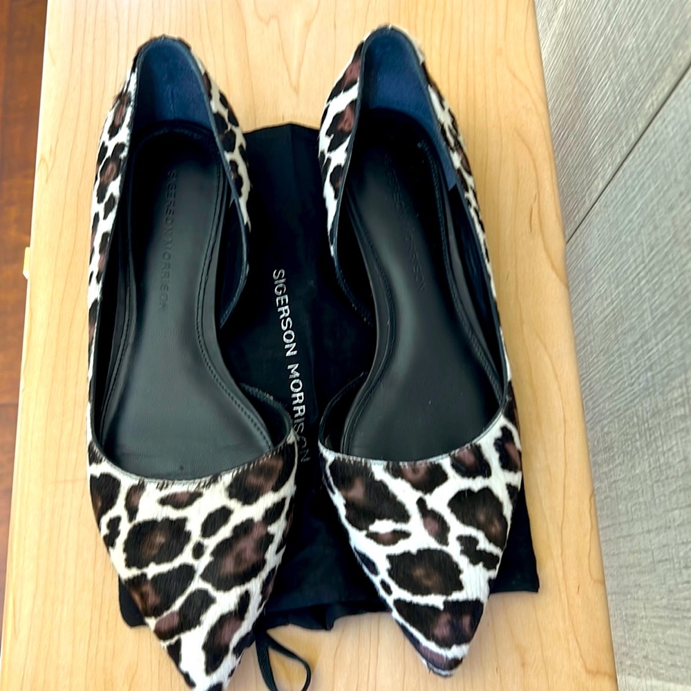Sigerson Morrison real calf hair leopard print flats size 7.5